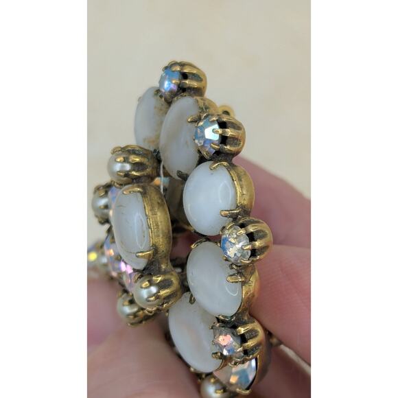 Signed KRAMER Of New York Aurora Borealis Rhinestone Silver Tone Dangle Brooch - Picture 4 of 6